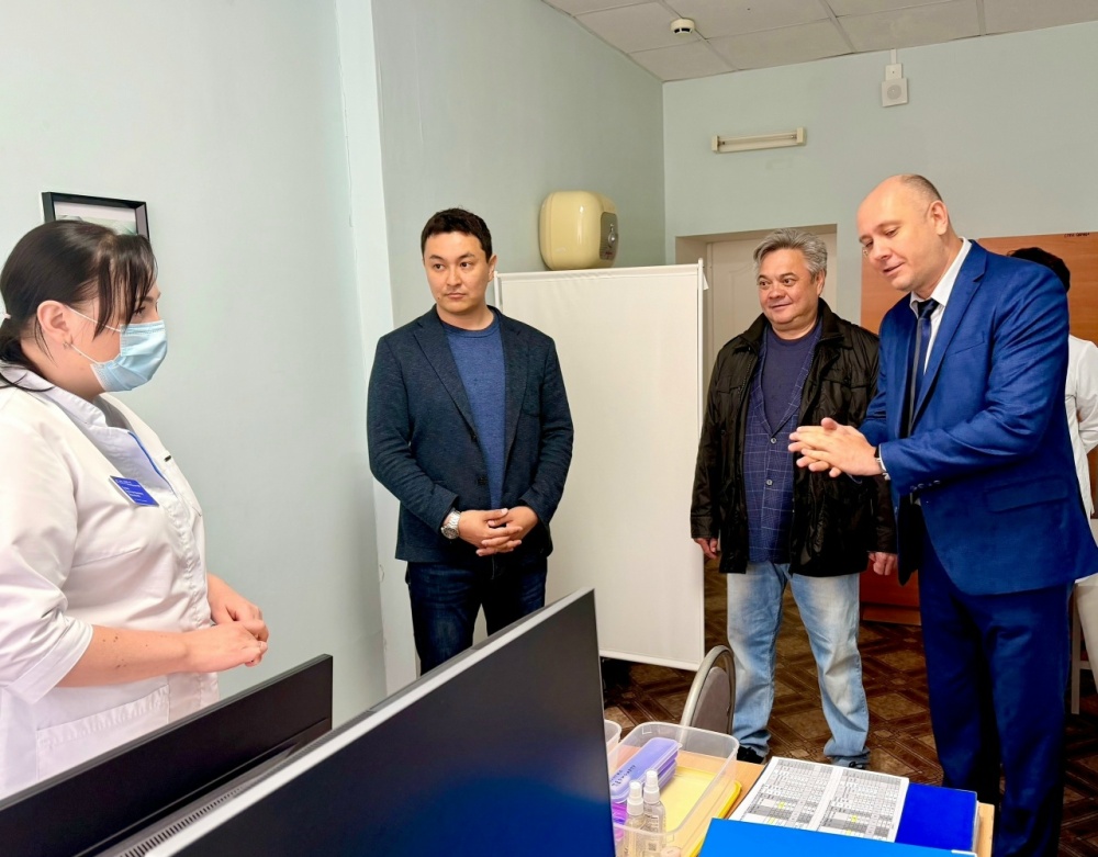 Рабочий визит в Зилаирскую ЦРБ: контроль качества и доступность медицины